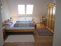 Extra-Wohn-Schlafzimmer - KLICKEN zum VERGRÖSSERN der ANSICHT